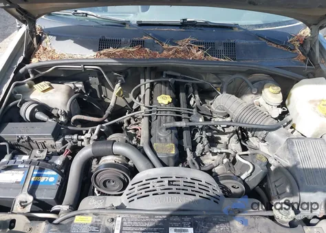 1997 Jeep Grand Cherokee Laredo/Tsi from USA, damaged, VIN 1J4GZ58S5VC500257